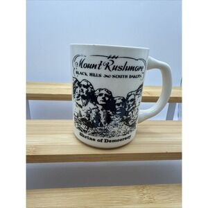 Vintage South Dakota National Parks Coffee Cup Mug Souvenir Mt Rushmore Badlands